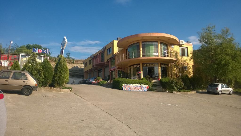 Motel Elegance Sandanski Dış mekan fotoğraf